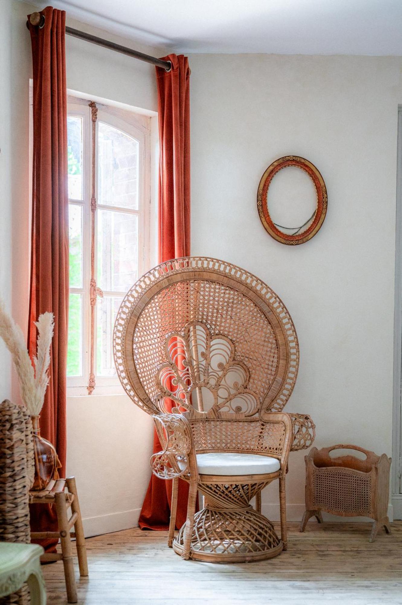 Chambres D'Hotes B&B - Chateau De Sienne Proche Avignon Orange Piscine Riviere Chusclan 外观 照片