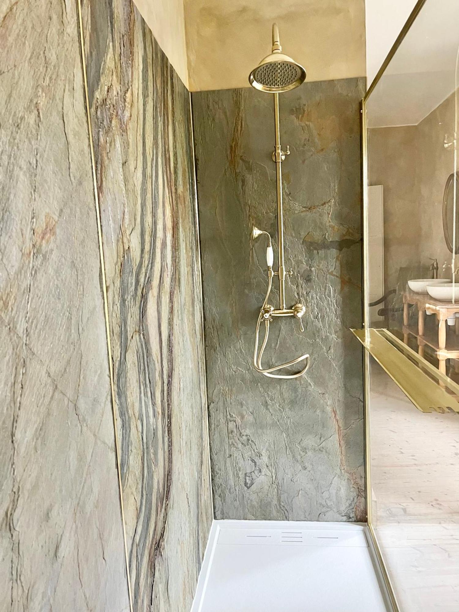 Chambres D'Hotes B&B - Chateau De Sienne Proche Avignon Orange Piscine Riviere Chusclan 外观 照片
